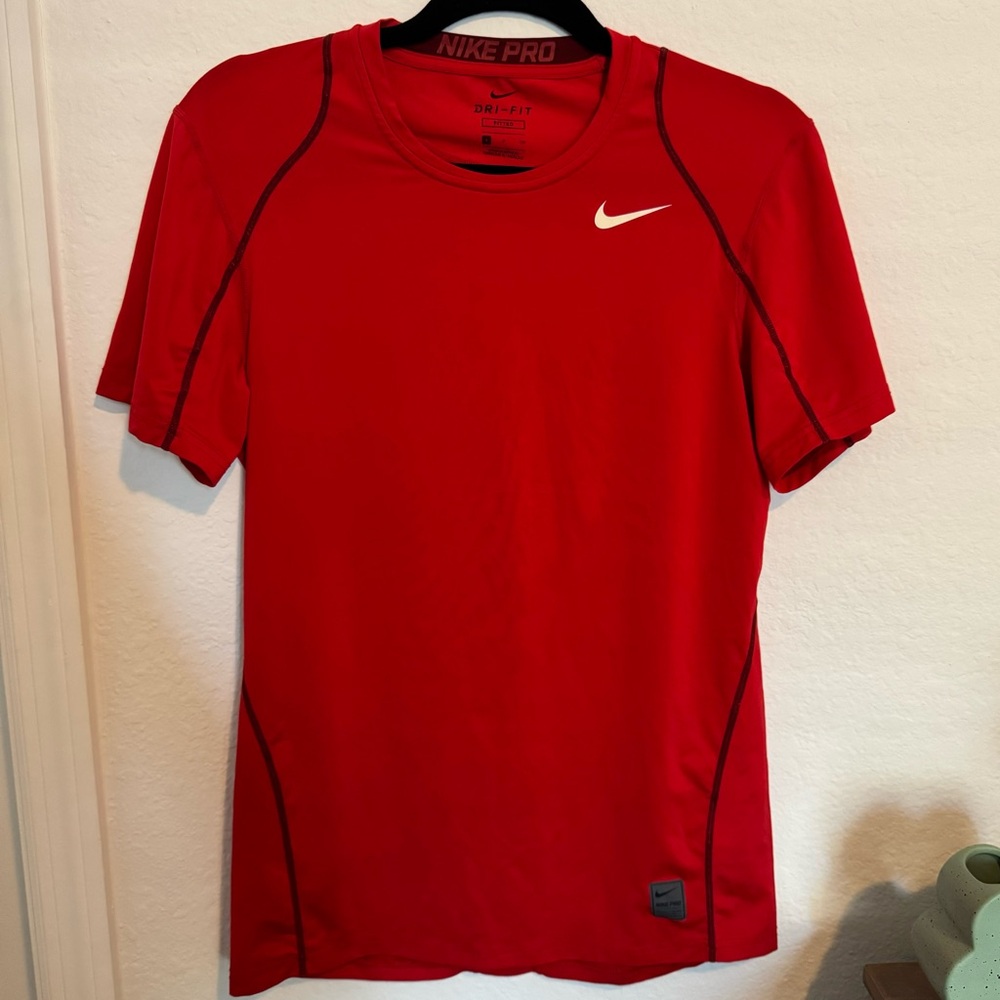Men’s Nike Pro Dri-Fit Fitted T-Shirt Size M Gym Athletic Casual